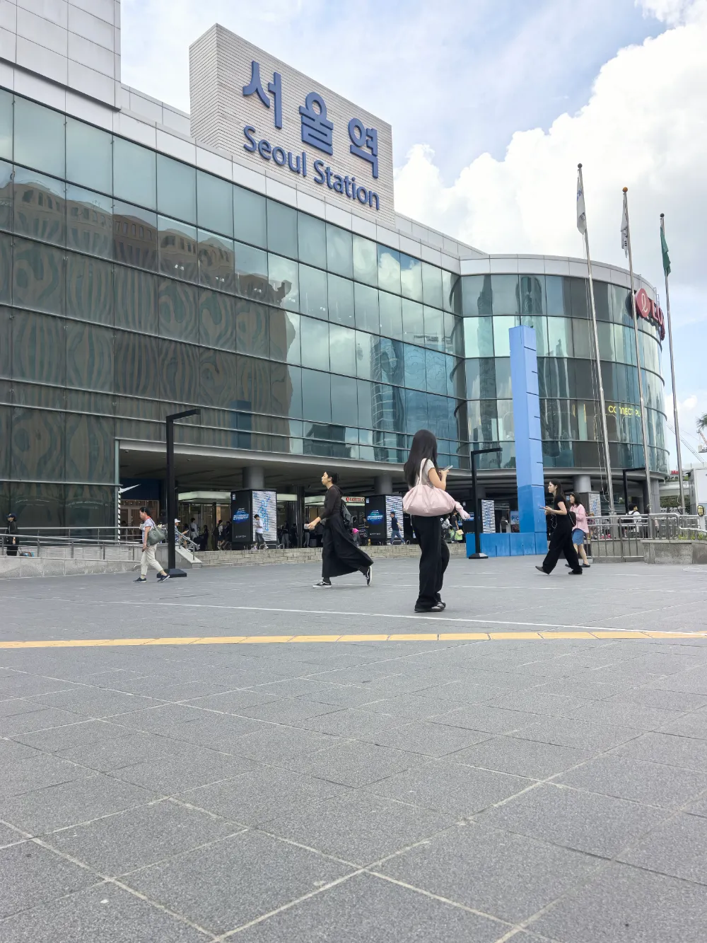 Öko-Pflasterstein von Beata Ceramics für öffentliches Projekt am Bahnhof Seoul spezifiziert